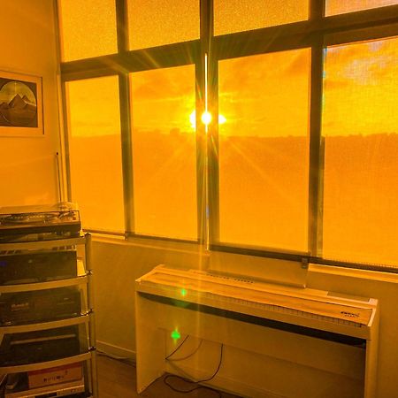 Ideally Located With Perfect Views 阿尔热什 外观 照片