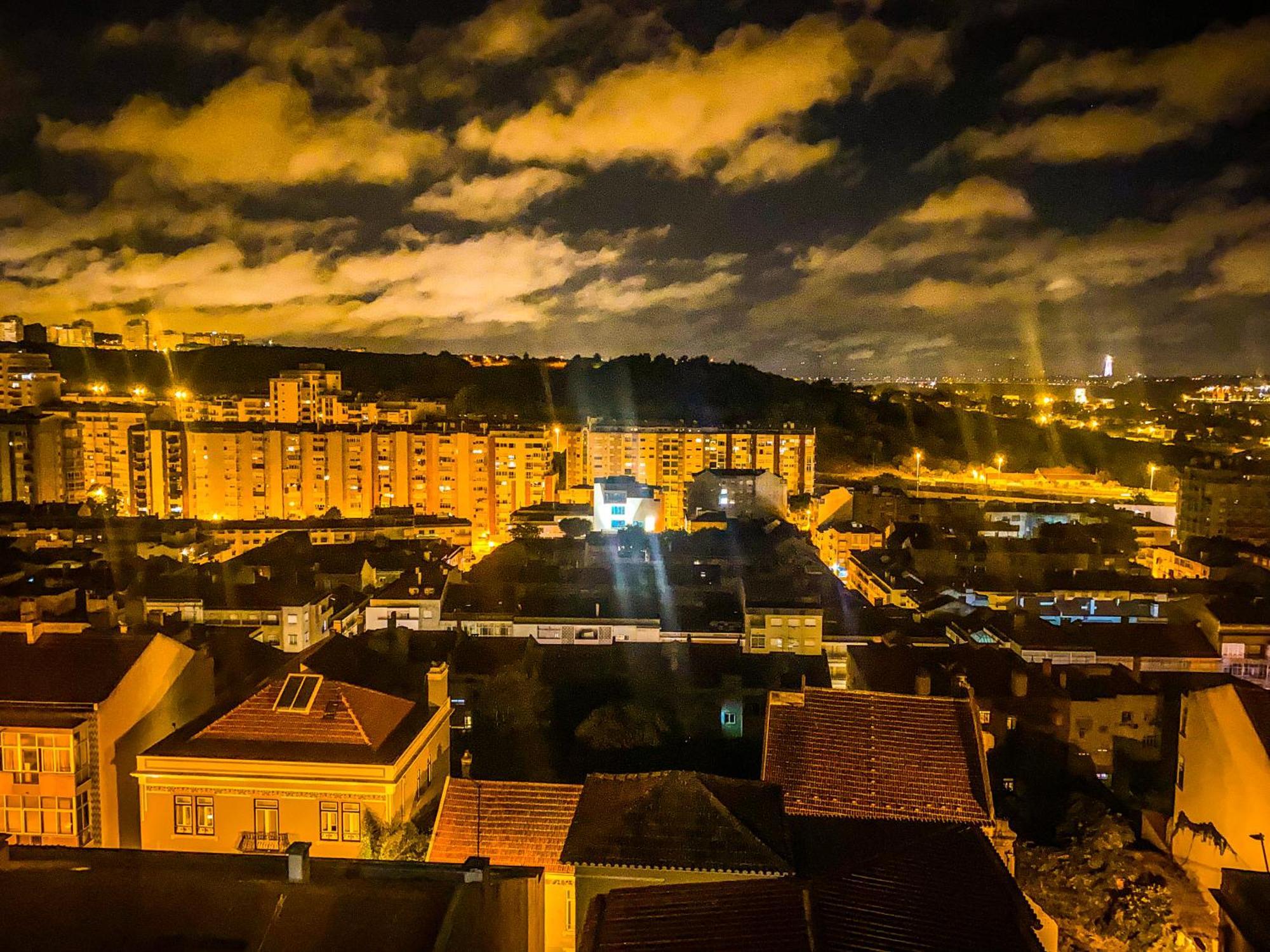 Ideally Located With Perfect Views 阿尔热什 外观 照片