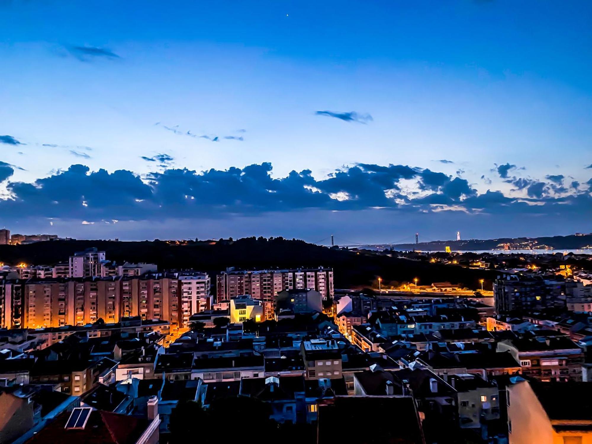 Ideally Located With Perfect Views 阿尔热什 外观 照片