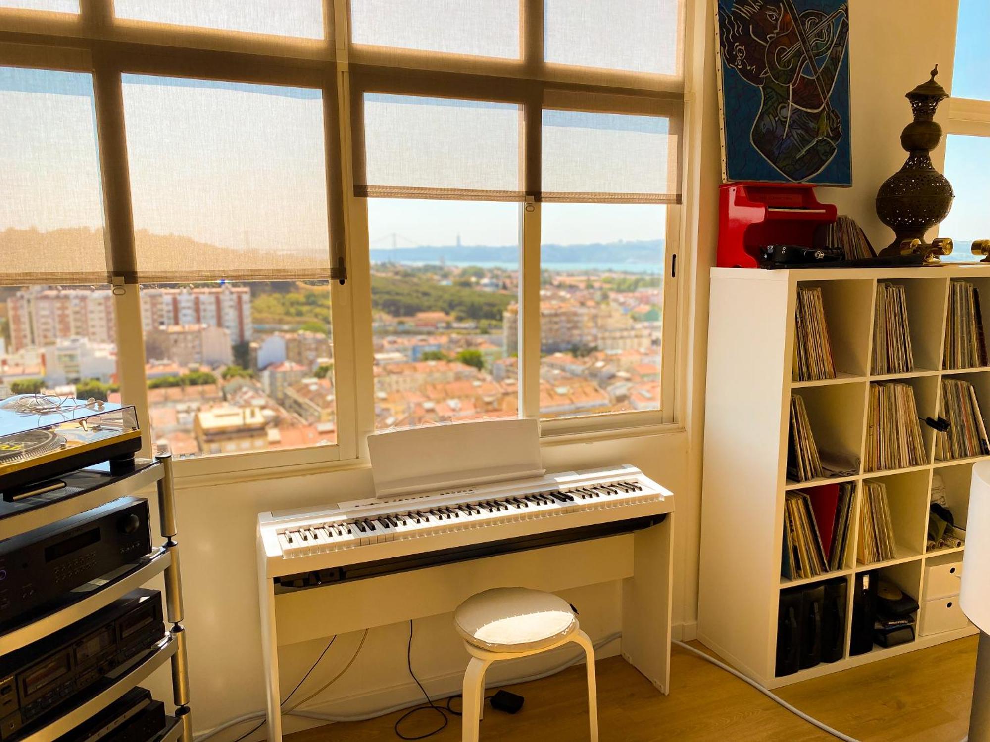 Ideally Located With Perfect Views 阿尔热什 外观 照片